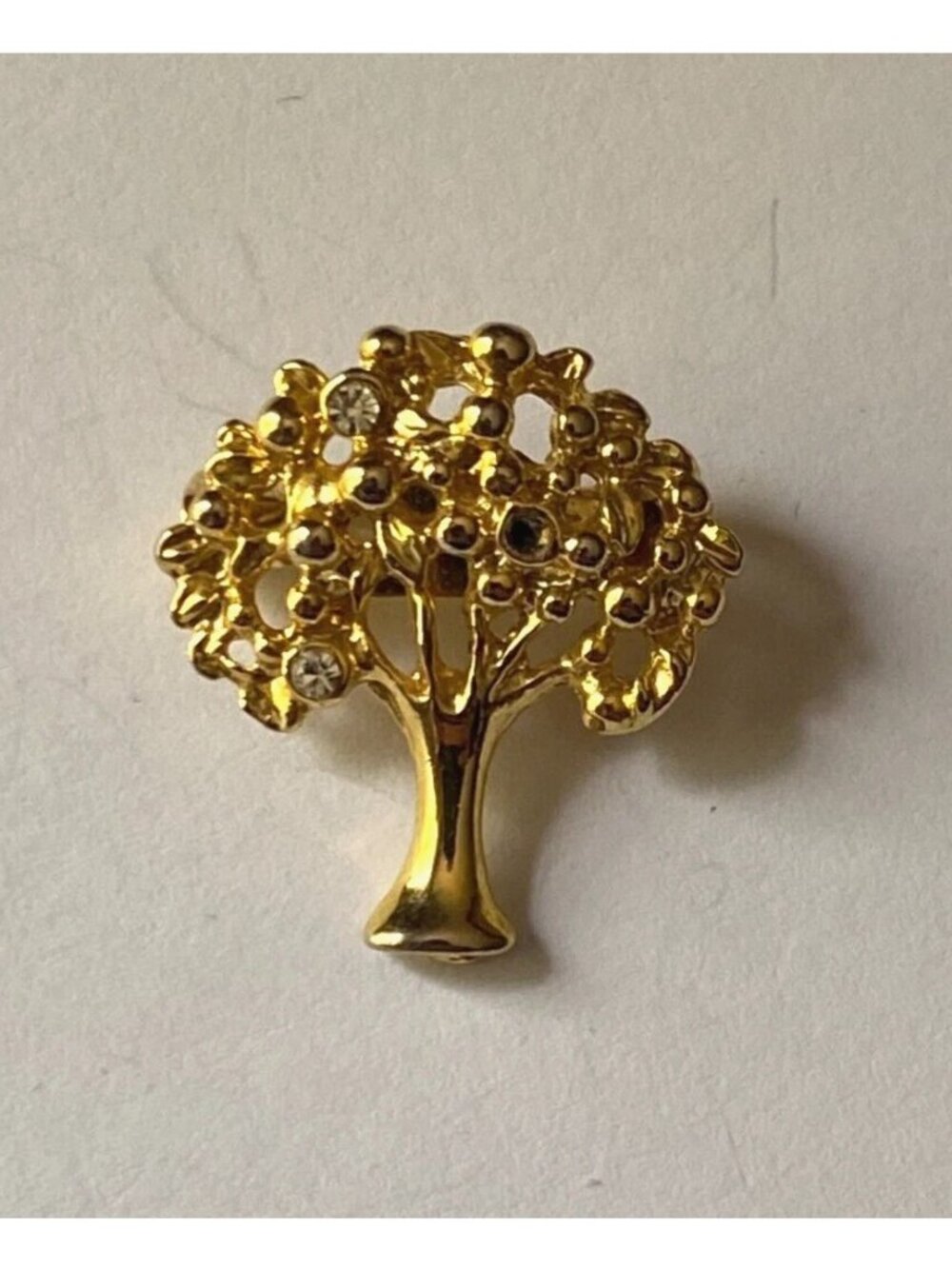 Vintage QVC Hegor-Like Gold-Tone TREE OF LIFE Rhinestone Detail Brooch Pin J115